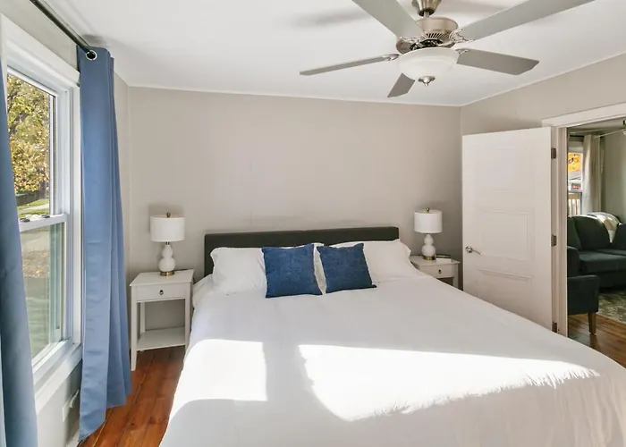 Holiday home Uss Blue Ridge Libertyville